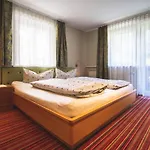 Alpenherz Apartment *